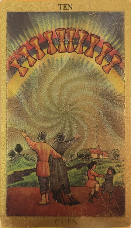 Ten of Cups (10 ถ้วย)